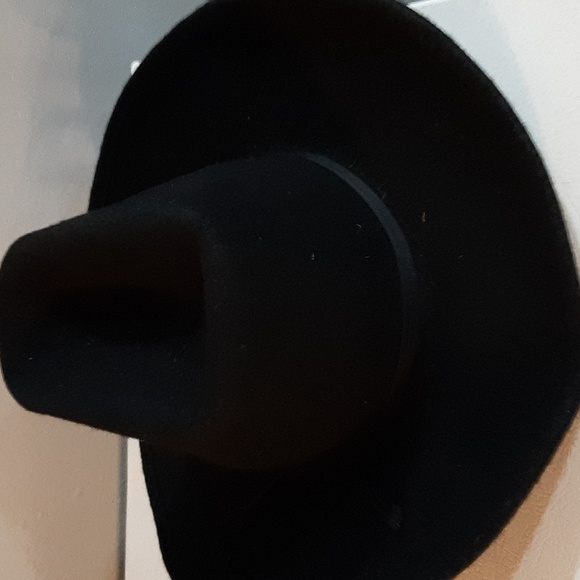 🪶 Vintage Lanning Black Western Cowboy Hat Size 7 - Picture 1 of 4